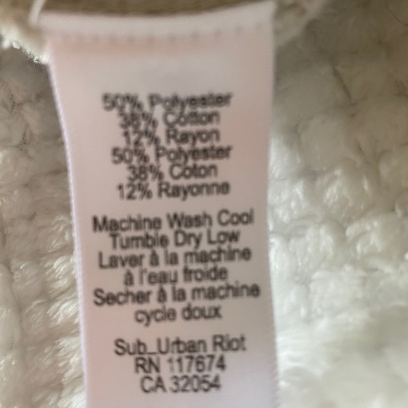 Erin&Sara Comfy Favorite Daugter Crewneck - Picture 7 of 7